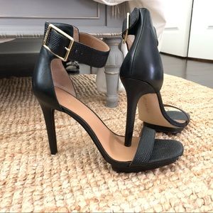 🌸 Calvin Klein Leather Heeled Sandals 🌸